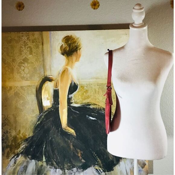 USED: DKNY Shoulder Bag - Picture 3 of 7